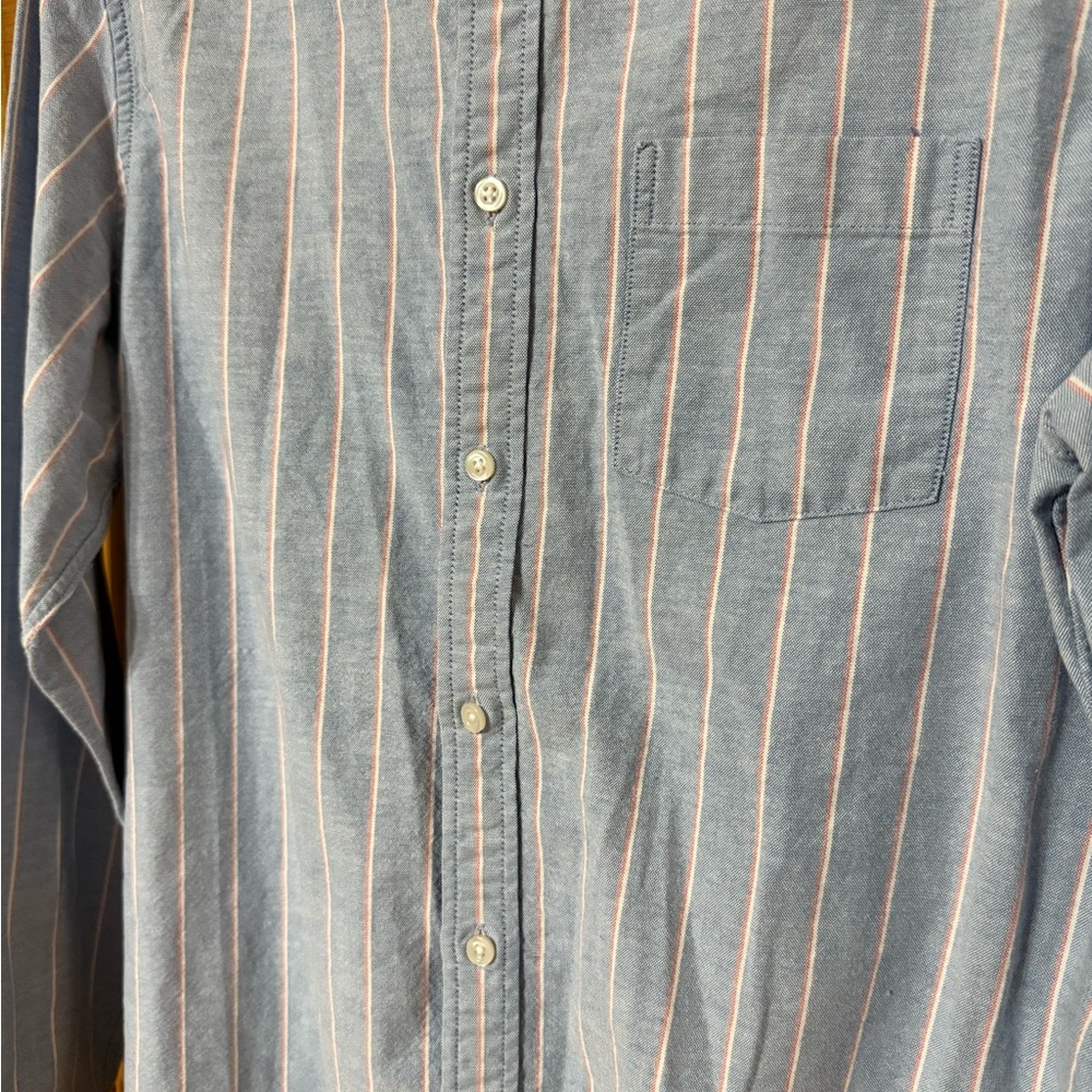 GAP Light Blue Striped Casual Shirt size Large - Picture 2 of 6